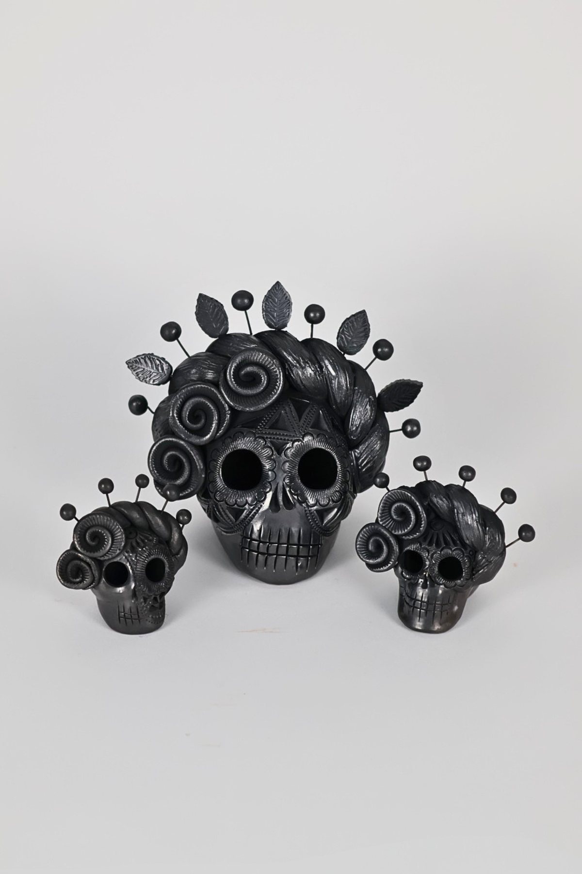 Catrina de cerámica cruda sin pintar